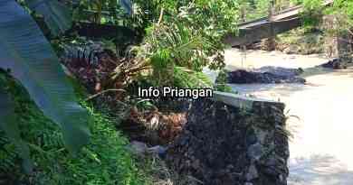 Hujan Deras Picu TPT Jembatan Singa Miring Kritis